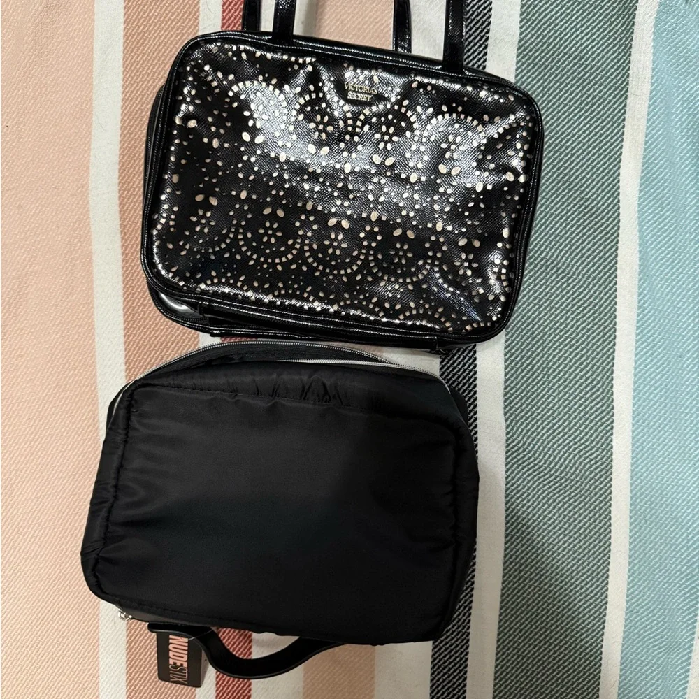 Bundle of 2 Travel Makeup Bags - Victoria’s Secret & Nudestix